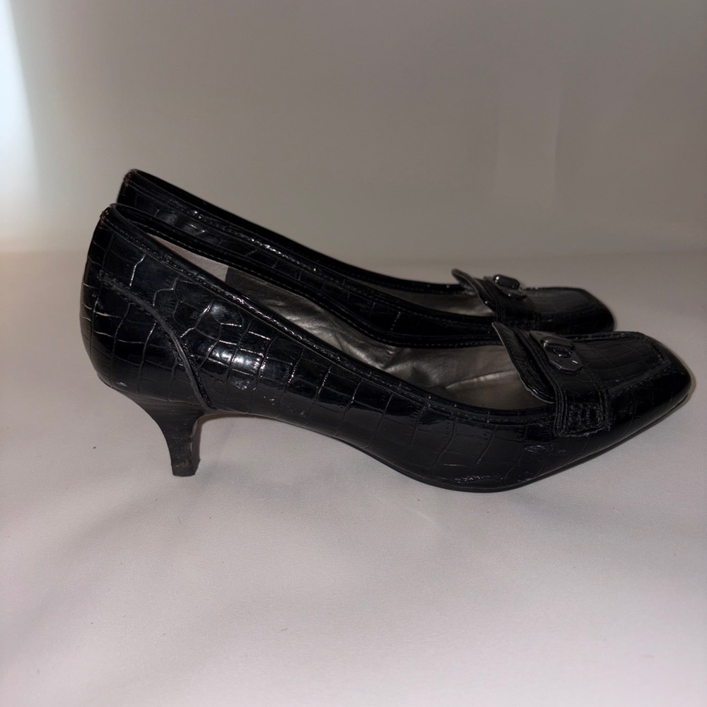 Bandolino‎ Block Heel Loafers Womens  Synthetic Black Croc Style Size 6.5 - Picture 5 of 6